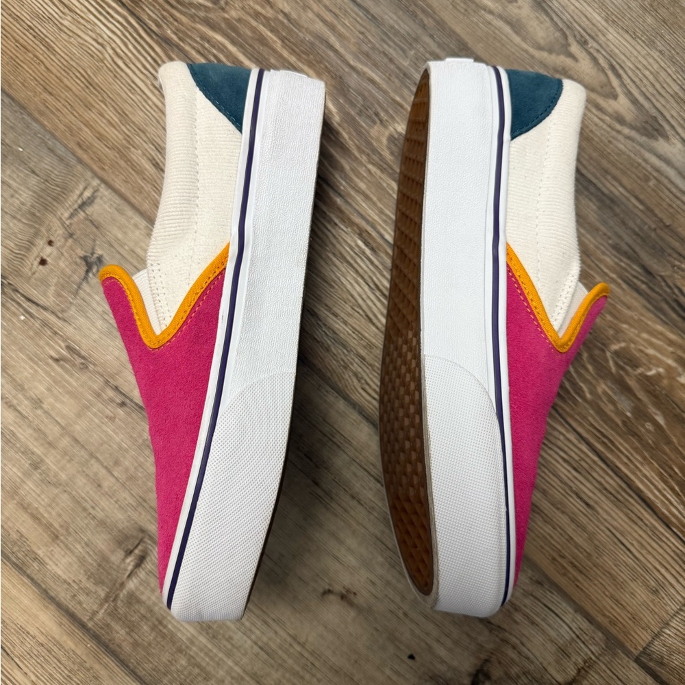 Vans Platform Sneakers - Picture 3 of 7
